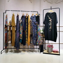 2019夏季原創(chuàng)設(shè)計師大碼棉麻女裝 批發(fā)市場的清新風潮